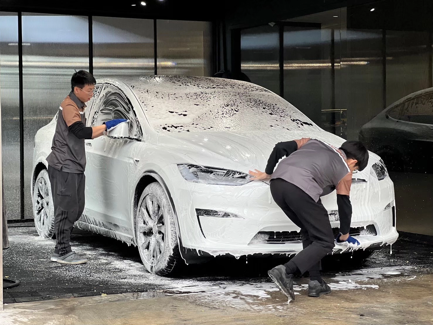 車體包膜、改色膜、車體改色、汽車包膜